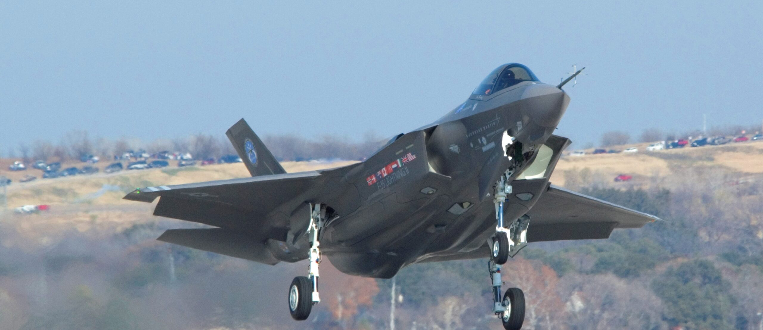 F-35 για την Ελλάδα το 2014 υπόσχεται η Lockheed Martin