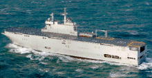 H Γαλλία στέλνει το LHD Mistral στην Σύρτη