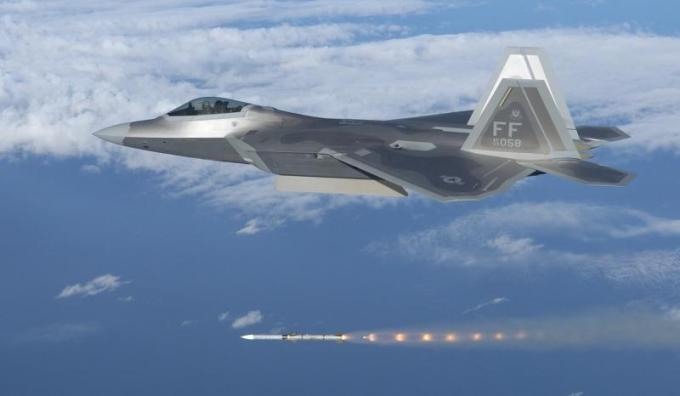 Nέος πύραυλος “τσέπης” για μαχητικά F-22 και F-35