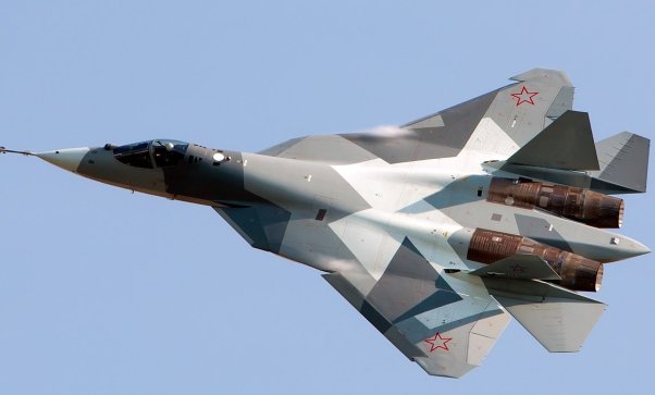 Σε εξέλιξη το πρόγραμμα του μαχητικού PAK FA (Βίντεο)