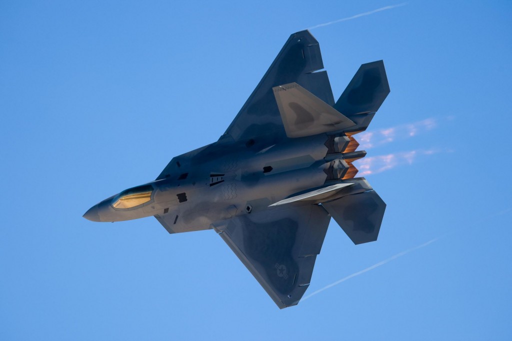 Εκσυγχρονισμός F-22A θα κοστίσει 6,9δισ $