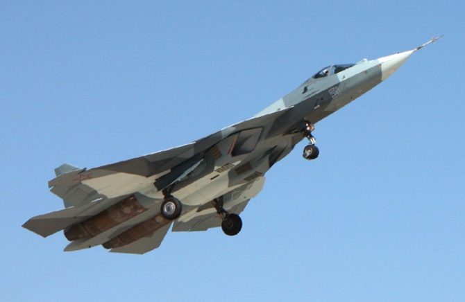 Ξεκίνησε πτήσεις το 4ο πρωτότυπο PAK FA (Βίντεο)