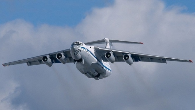 Il-76 μεταφέρουν ανθρωπιστική βοήθεια στη Συρία