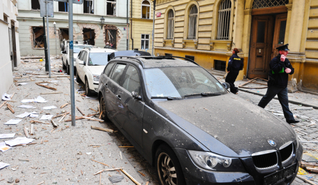 Νεκροί και τραυματίες από την έκρηξη στην Πράγα