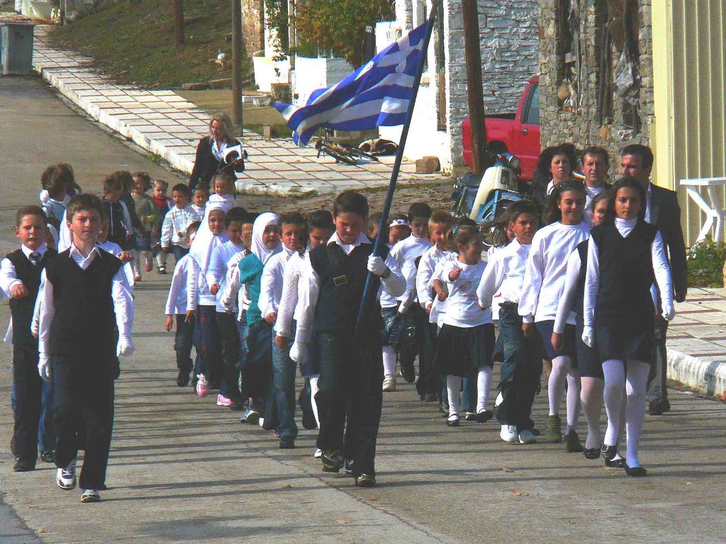 Αυξάνονται οι μουσουλμάνοι που πάνε ελληνικό σχολείο