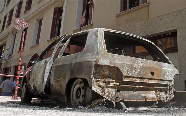 ΕΛ.ΑΣ.: Στην επίθεση στο υπ.Πολιτισμού συμμετείχε ομάδα 15 ατόμων