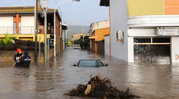 Στους 18 οι νεκροί από τη φονική κακοκαιρία στη Σαρδηνία