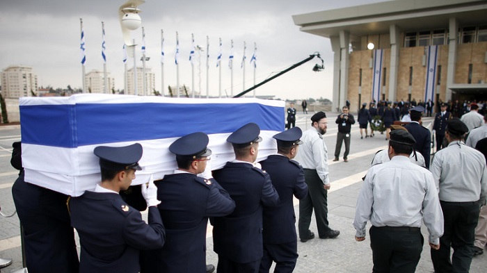 Ρουκέτες εκτοξεύτηκαν από τη Γάζα πριν την κηδεία Α. Σαρόν