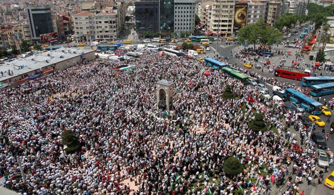 Τουρκία: Συνέλαβαν δημοσιογράφο του CNN στην πλατεία Ταξίμ [βίντεο]