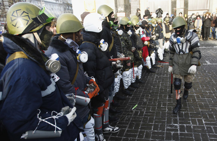 Ουκρανοί νεοναζί του Δεξιού Τομέα σκότωσαν Ρώσο συνοριοφύλακα