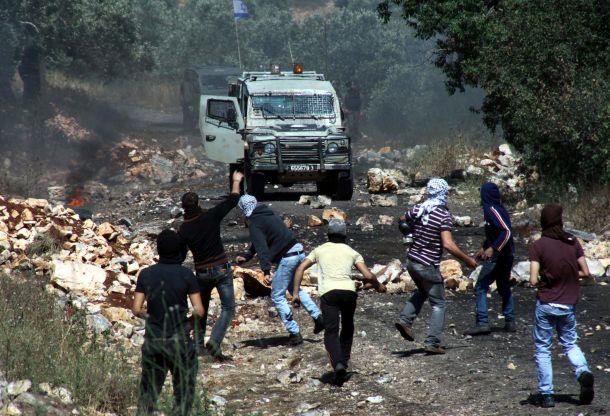 10 φορές είχαν πυροβοληθεί οι 3 Ισραηλινοί που βρέθηκαν νεκροί