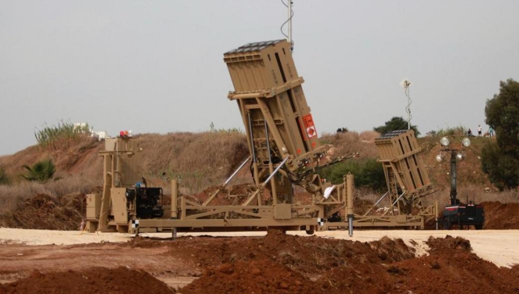 Το Iron Dome εξουδετερώνει 15 ρουκέτες της Χαμάς – Βίντεο