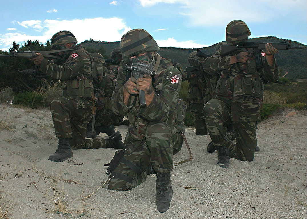 Αιχμαλωτίστηκαν είκοσι Τούρκοι στρατιώτες στη Συρία