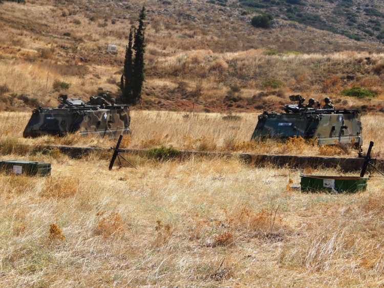 Οι μόνιμοι Λοχίες με τα  βαρέα όπλα [εικόνες]