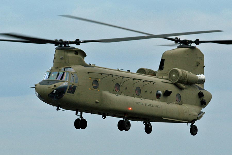 Η Ολλανδία αγοράζει νέα Chinook CH-47F – Στο “σφυρί” 11 CH-47D [βίντεο]