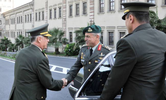 Επίσκεψη Διοικητή 1ης στρατιάς στην Τουρκία [φωτο]