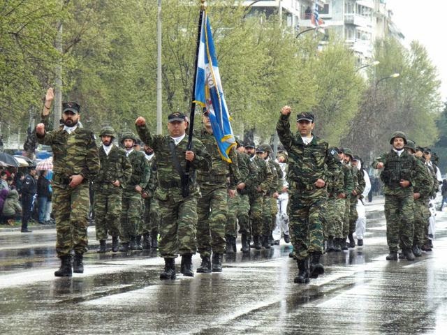 Καταχειροκροτήθηκαν οι Έφεδροι στην στρατιωτική παρέλαση της 28ης Οκτωβρίου