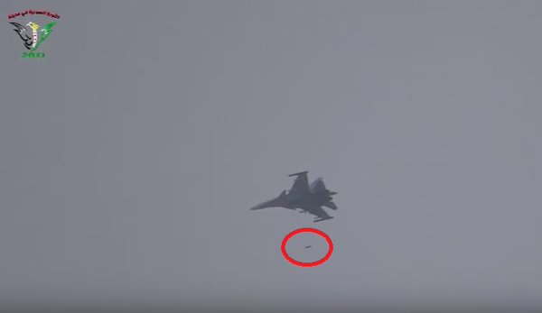 Su-25 και Su-34 σφυροκοπούν τους ισλαμιστές στη Χάμα – Δείτε το βίντεο