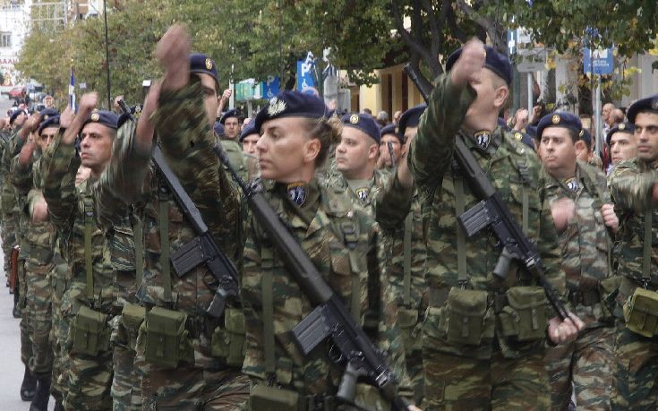 Ελληνίδες στο χακί- Το σχέδιο του Π. Καμμένου για την ενίσχυση των ενόπλων δυνάμεων