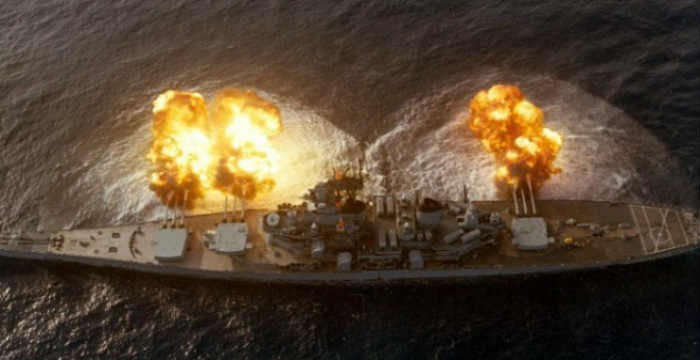 Το θρυλικό θωρηκτό USS Missouri …βρυχάται [βίντεο]