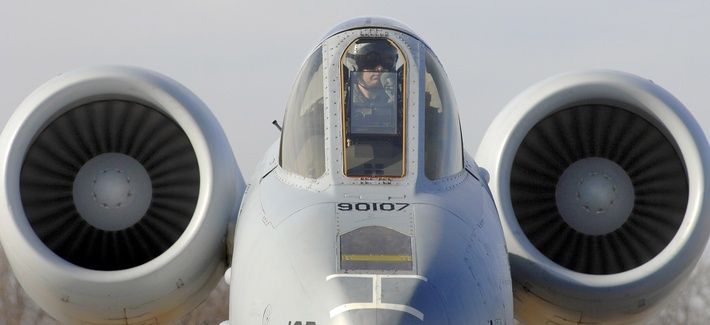 Δεν αποσύρονται τα A-10 Warthog: Η USAF ανέστειλε τα σχέδια της ελέω ISIS