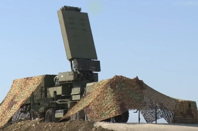 Σε πλήρη ετοιμότητα τα S-400 Triumf και Pantsir-S2 στην Συρία [βίντεο]