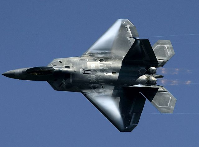 Η Κίνα τελειώνει την ισχύ των  F-22 Raptor – Τα ραντάρ της μπορούν να τα εντοπίσουν