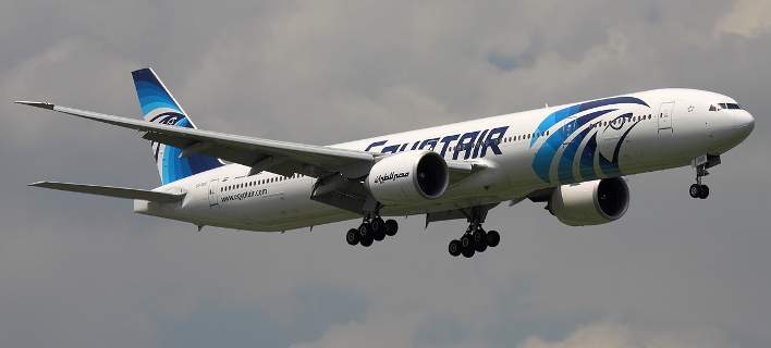 EgyptAir: Σε ζώνη 2 χλμ. περιορίζονται οι έρευνες για τα μαύρα κουτιά