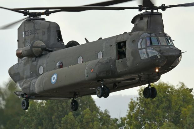 Ηράκλειο: Αεροδιακομιδή 34χρονης με CH-47D της Αεροπορίας Στρατού