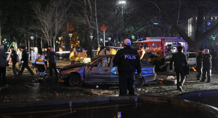 Το ΥΠΕΞ καταδικάζει την αιματηρή βομβιστική επίθεση στην Τουρκία