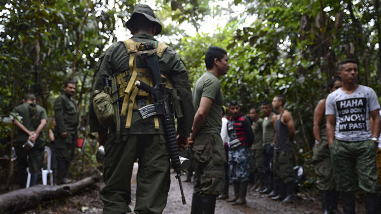 Η Ευρωπαϊκή Ένωση αφαιρεί τις FARC από τον κατάλογο των τρομοκρατικών οργανώσεων