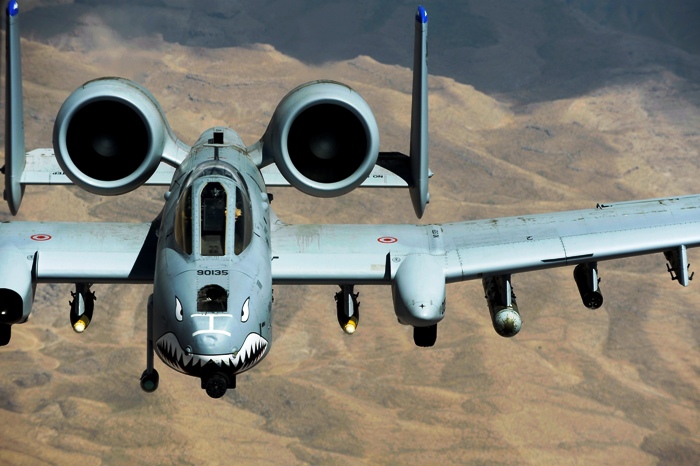 A-10 Thunderbolt II: Εντυπωσιακό βίντεο του καταστροφέα της USAF