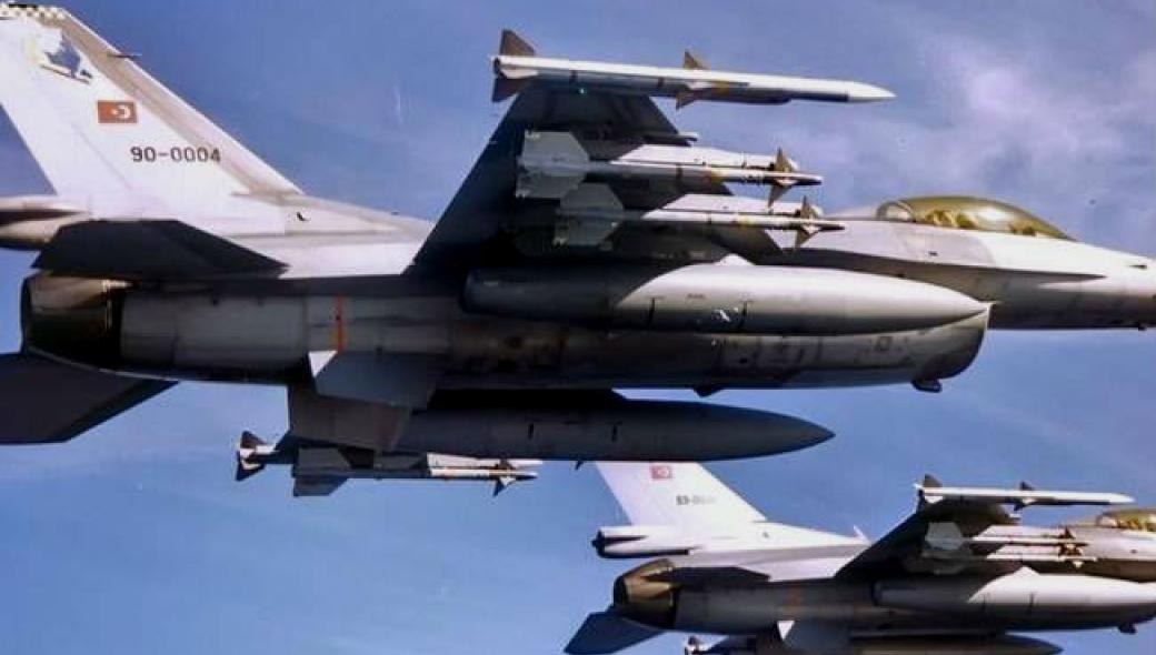 Νέα εμπλοκή πάνω από τα Ψαρά – Τουρκικά F-16 παραβίασαν τον ΕΕΧ