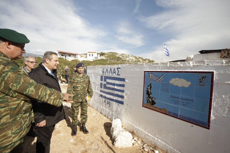 Ο Π. Καμμένος επισκέφθηκε σήμερα τις νησίδες Ρω και Στρογγύλη (φωτό)