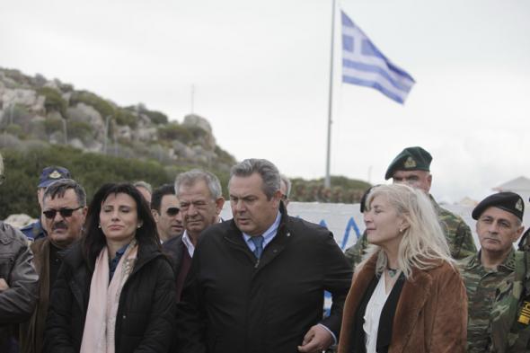 Ο Π.Καμμένος για τα πυρά που δέχθηκε για την παρουσία βουλευτών του Λαϊκού Συνδέσμου στο Καστελλόριζο (φωτό)