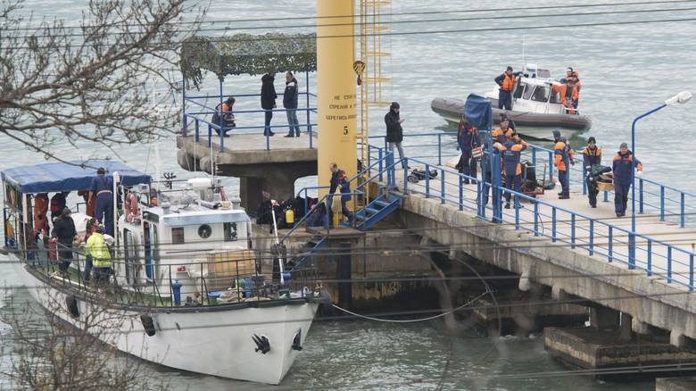 Tu-154: Βρίσκουν εκατοντάδες ανθρώπινα μέλη στην περιοχή της συντριβής