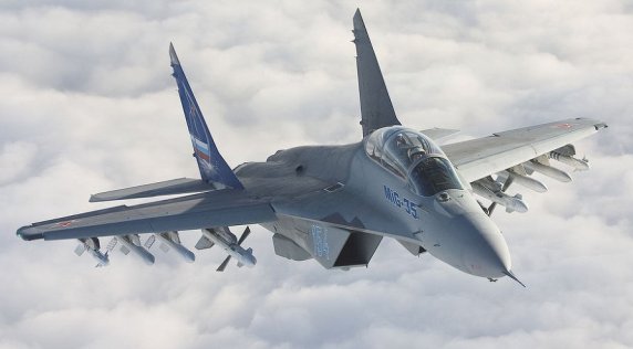 MiG-35: Η Ρωσία παρουσίασε το σκληρότερο, καλύτερο, ταχύτερο και ισχυρότερο μαχητικό πολλαπλών ρόλων (βίντεο)