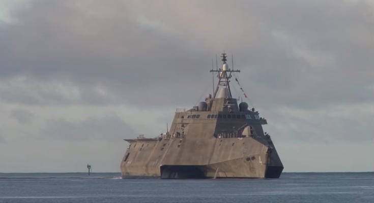 Το USS Coronado (LCS-4) εισέρχεται στο Περλ Χάρμπορ (Βίντεο)