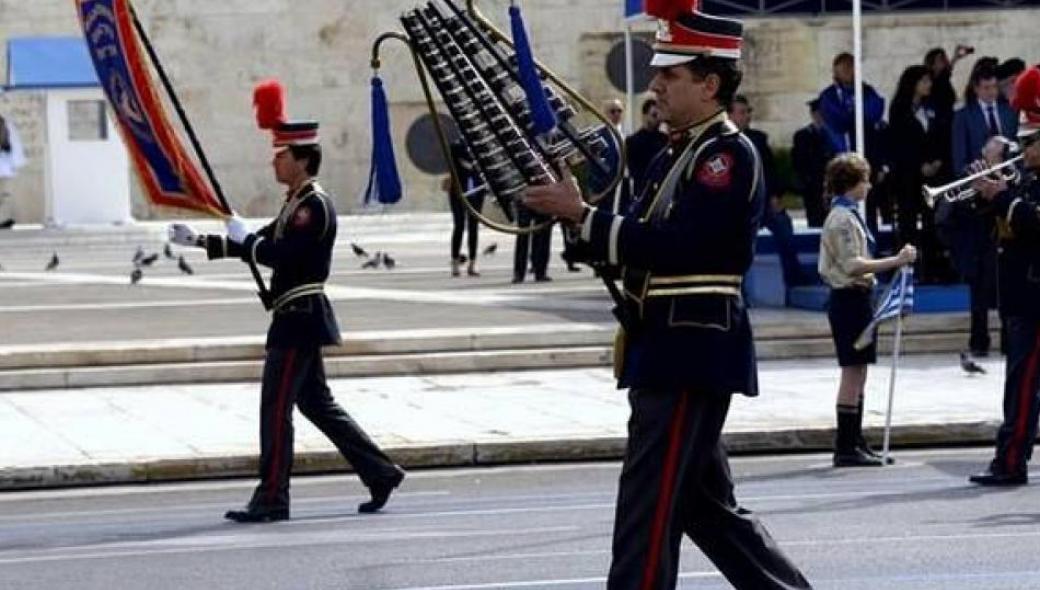 Ο παρουσιαστής της ΕΡΤ μπέρδεψε τον ΥΕΘΑ Π.Καμμένο με τον Ε.Αβέρωφ! (βίντεο)