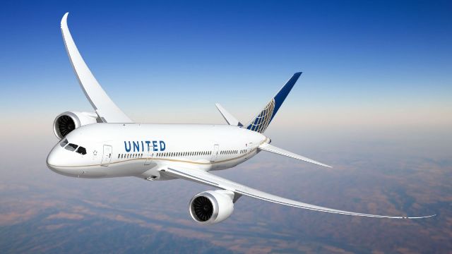 Η United Airlines «πληρώνει» τη βίαιη απομάκρυνση του επιβάτη: Κατακόρυφη πτώση των μετοχών της (βίντεο)