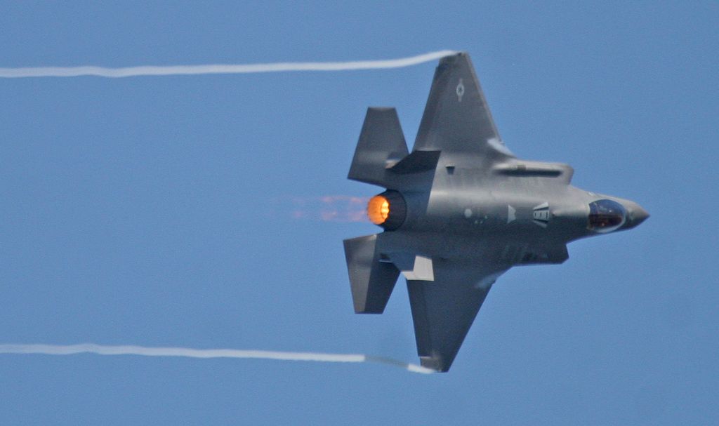 Πήρε το F-35 το ελεύθερο για περισσότερους ακροβατικούς ελιγμούς;