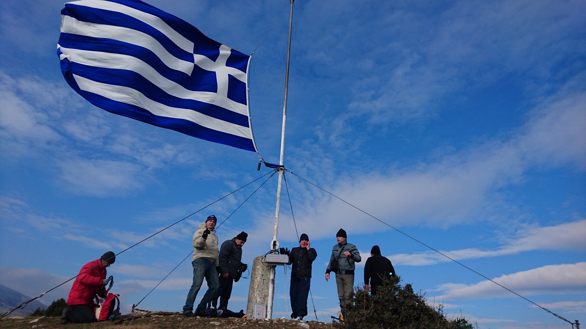 Η Σημαία είναι δικαίωμα όλων – Μόνο η Ηγεσία είναι προνόμιο των Αρίστων