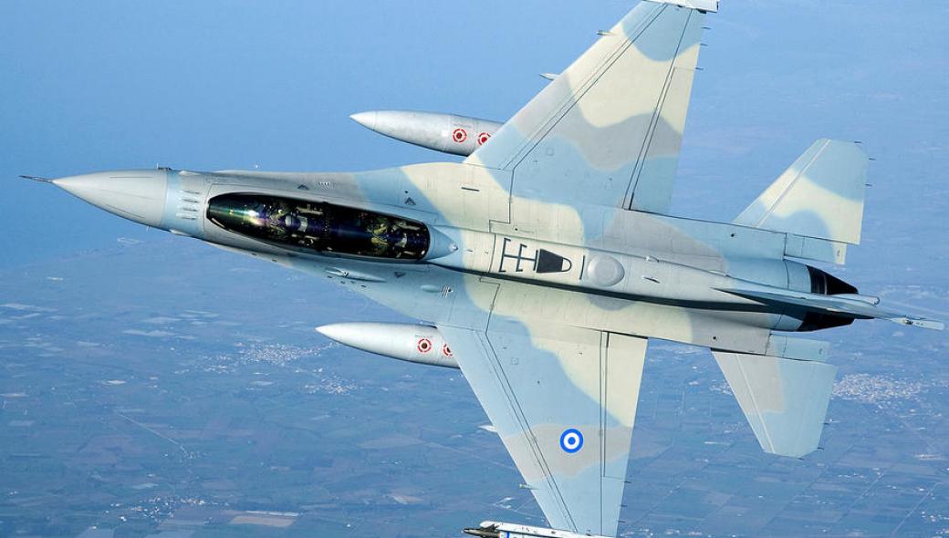 Ένταση στο Αιγαίο: Δεκατέσσερα τουρκικά F-16 και 4 εμπλοκές με την ΠΑ σήμερα – Δεκάδες οι παραβιάσεις