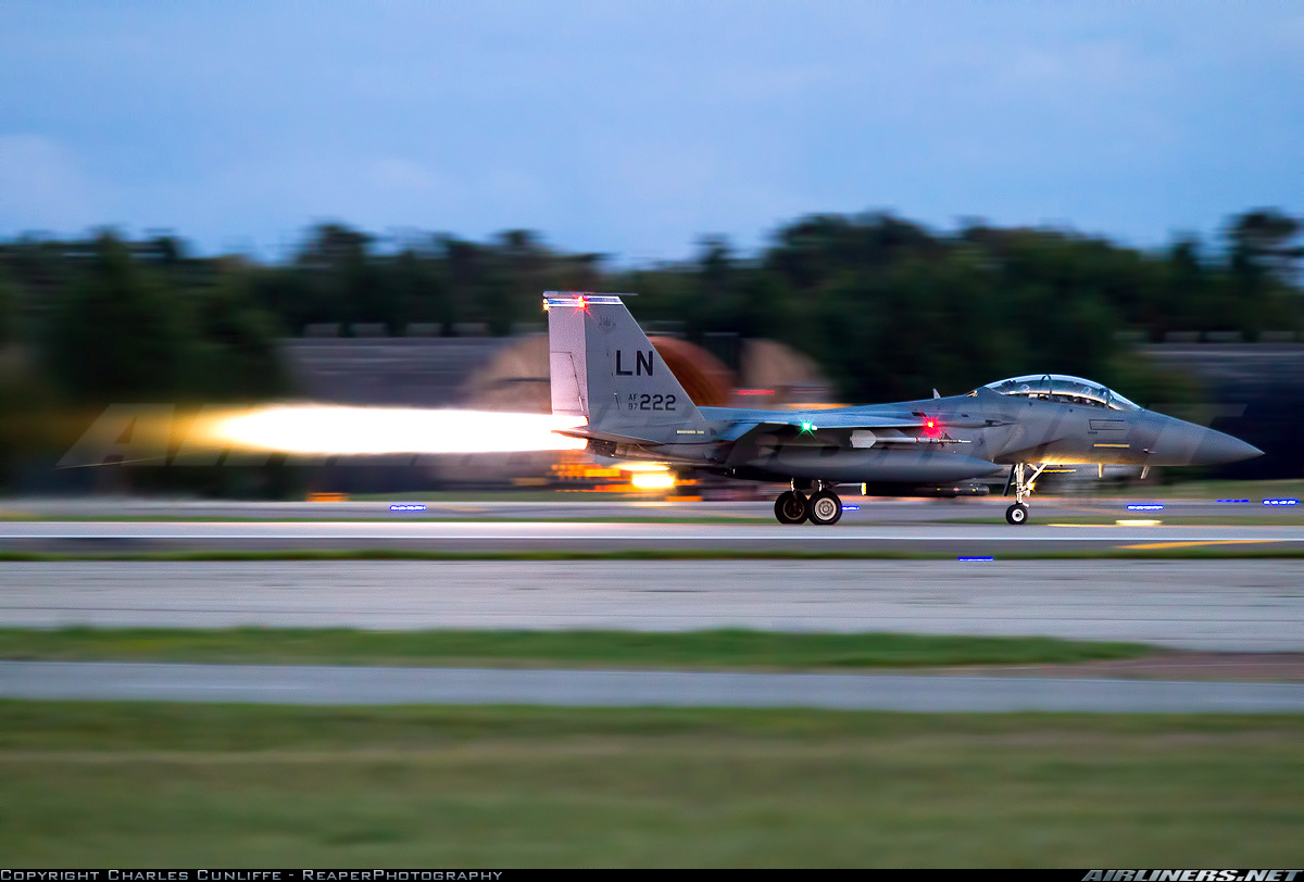 Βίντεο: Η απογείωση ενός F-15E Strike Eagle 