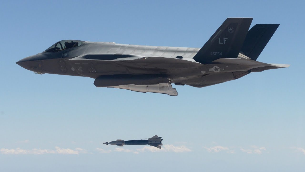 Σπάνιο βίντεο με «δράση» από F-35 Lightning II