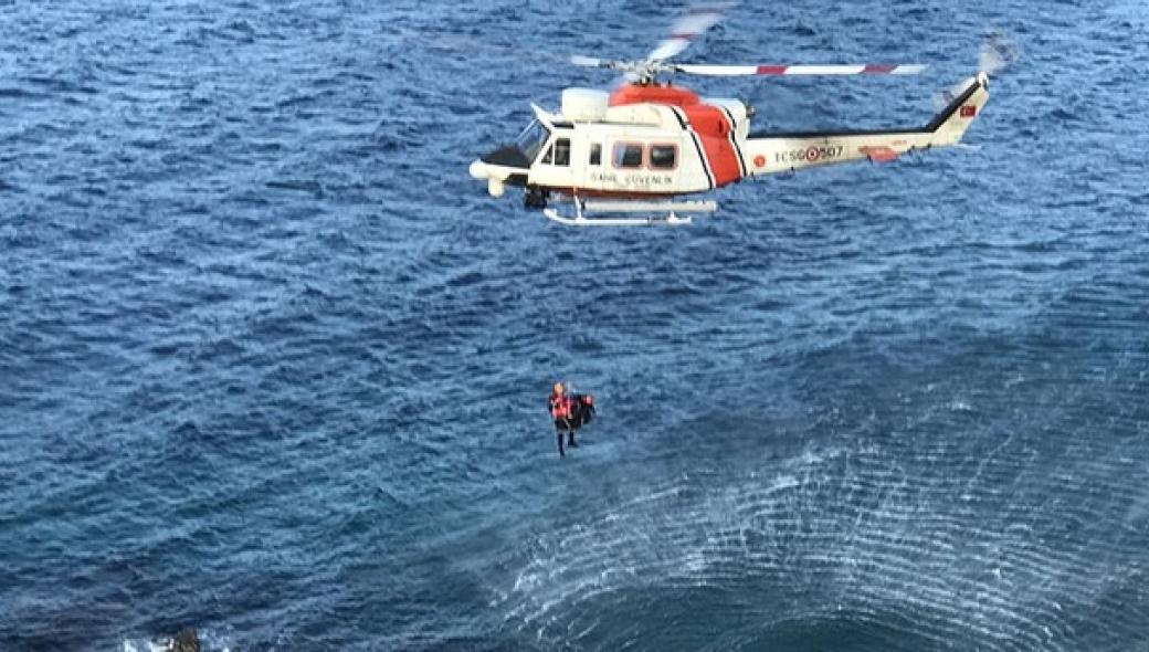 Νέα τουρκική πρόκληση: Η Άγκυρα στέλνει παράνομους μετανάστες στα ελληνικά νερά και μετά πάει να τους «σώσει» (βίντεο)