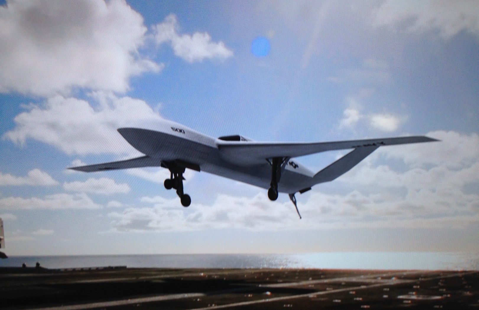 MQ-25: Το UAV εναέριου ανεφοδιασμού της Boeing (Βίντεο)