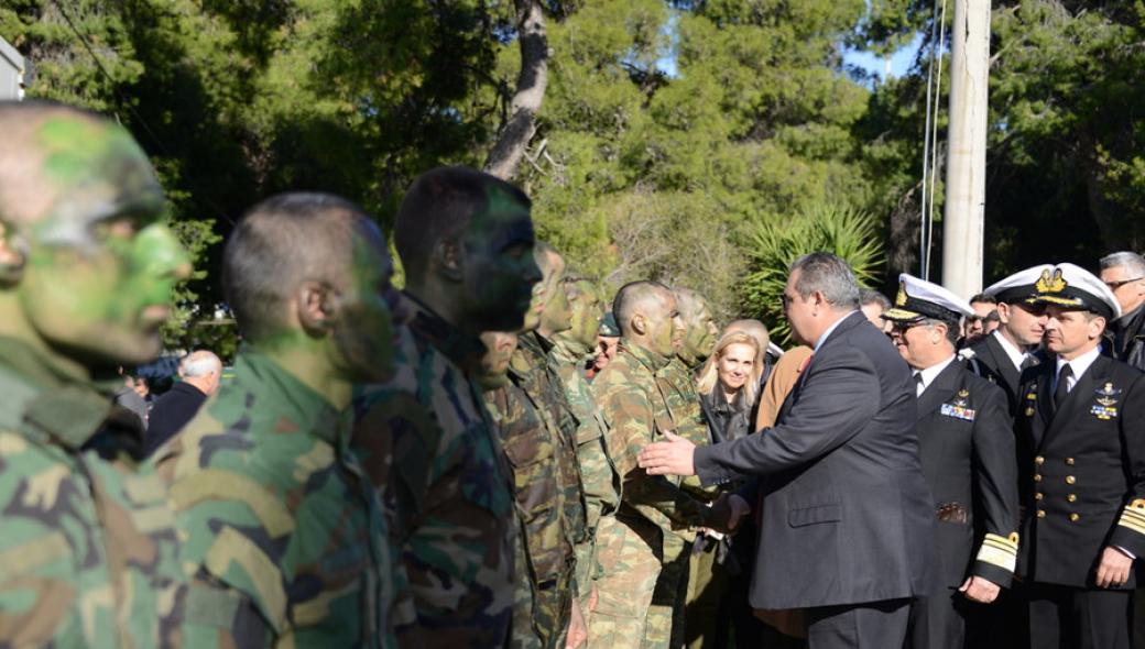 Αυστηρή προειδοποίηση από Π.Καμμένο: «Όποιος τολμήσει να ανέβει σε ελληνικό έδαφος δεν θα υπάρχει την επόμενη στιγμή»!