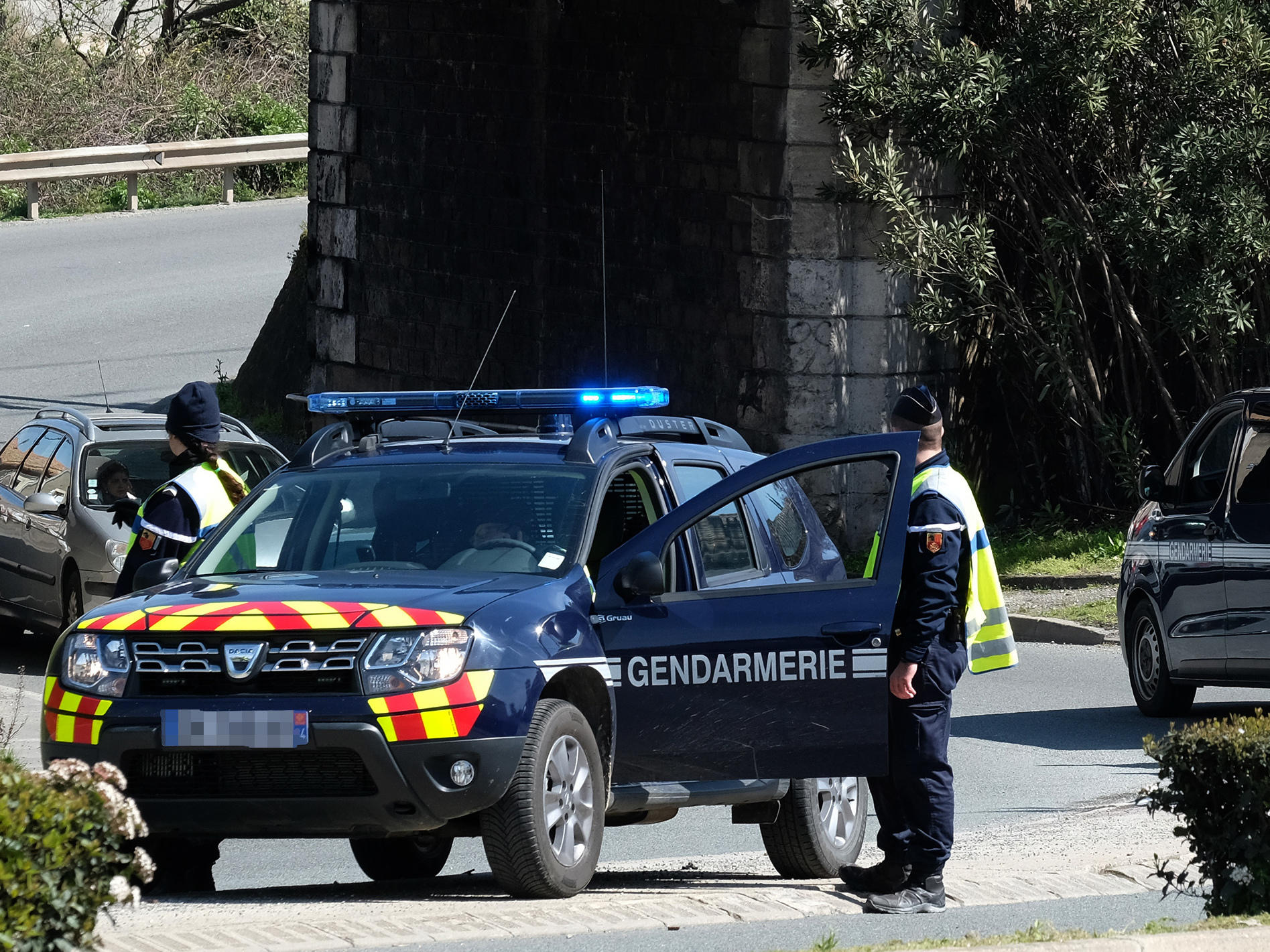 Γαλλία: Ομηροι περιγράφουν τις στιγμές φρίκης στο σουπερμάρκετ