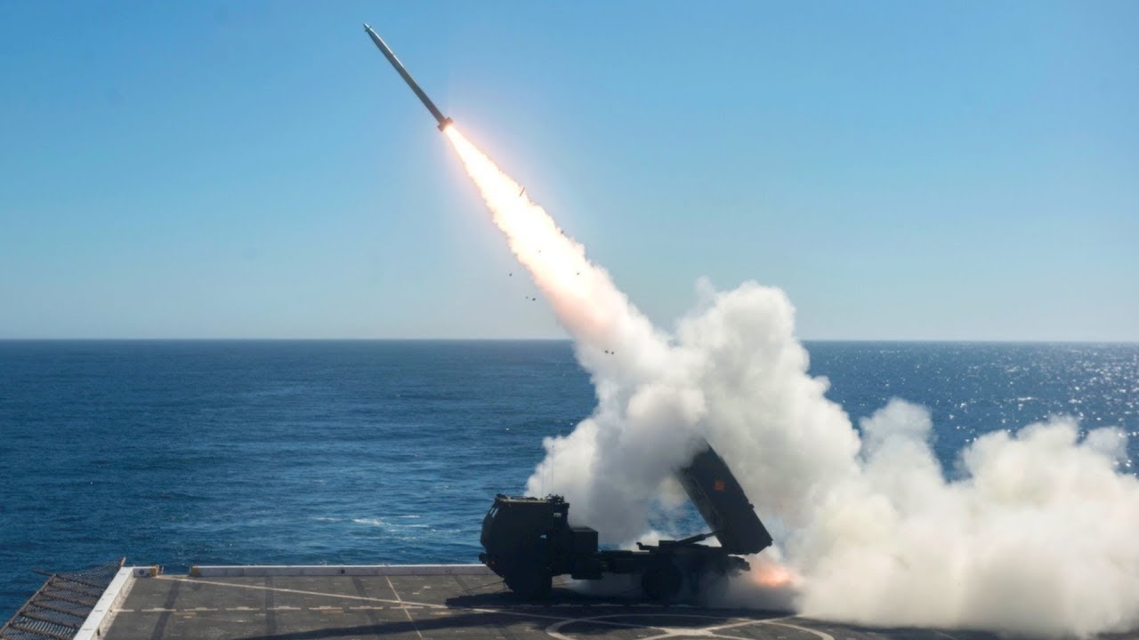 Βίντεο: Εκτοξεύσεις HIMARS από το USS Anchorage